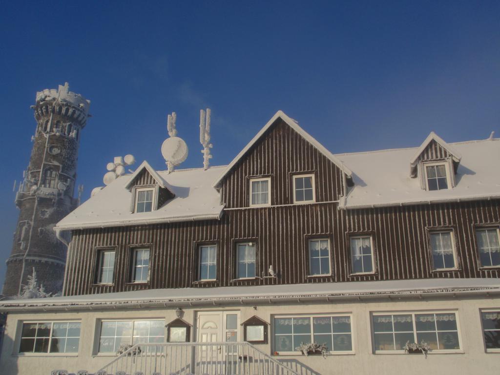 Sneznik Hotel ภายนอก รูปภาพ
